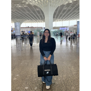 DUFFLE WITH SHOE POCKET  ₹ 1,350