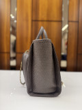32 POCKETS GREY AURA TOTE