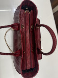   32 POCKET MAROON MAJESTY TOTE